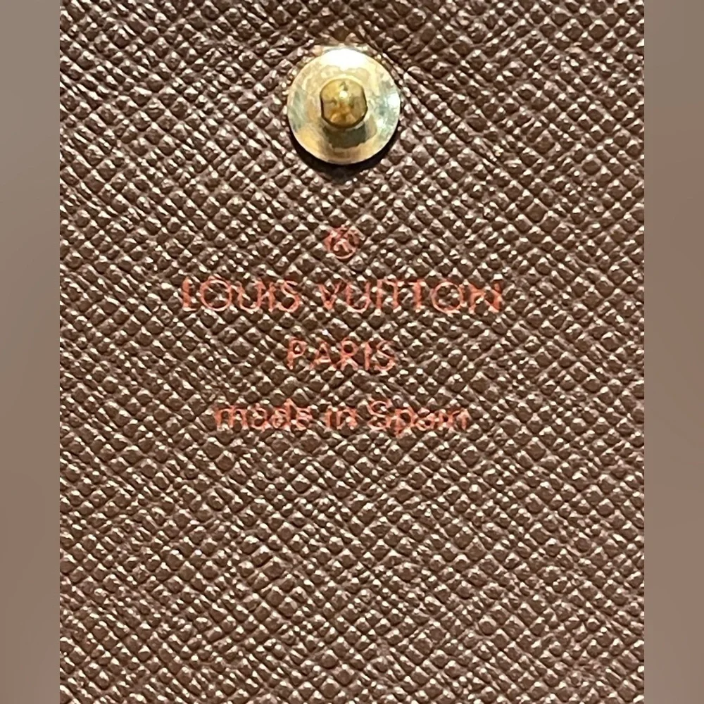 Louis Vuitton Damier Ebene Wallet - Picture 7 of 16